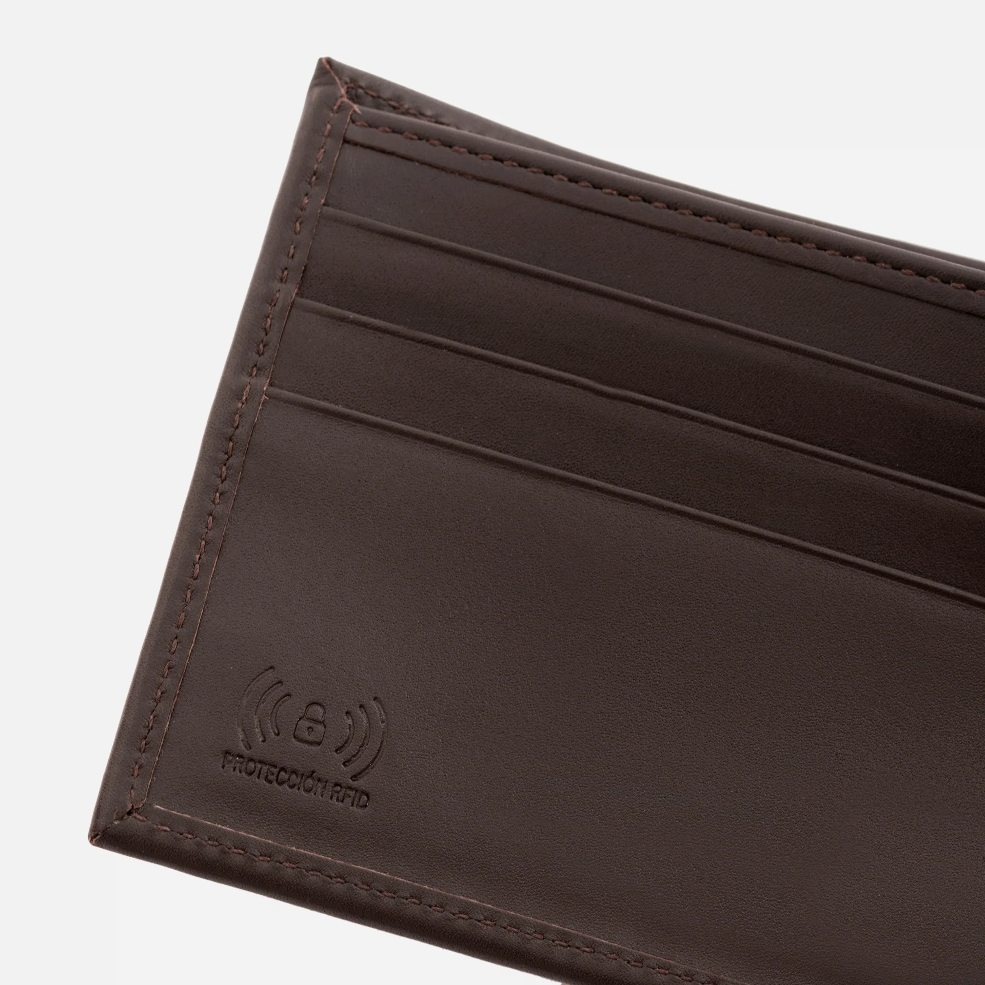 Bennett Bifold Wallet - Smooth Full-Grain Leather - Image 9